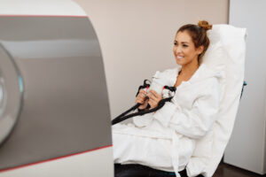 woman about to enter a hyperbaric oxygen chamber